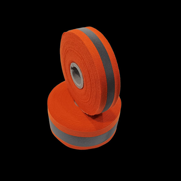 Heat-transfer and sewable reflective tape